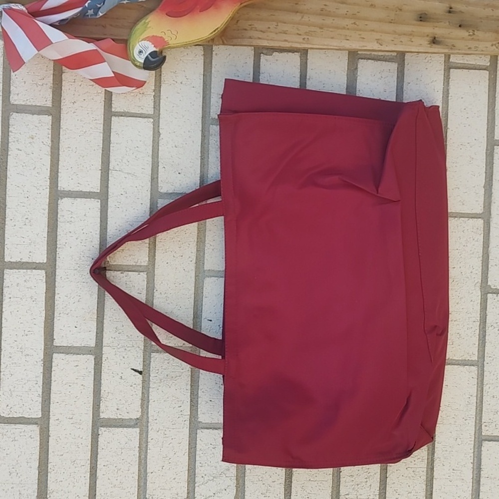 Red Photo/bag - Picture 9 of 10
